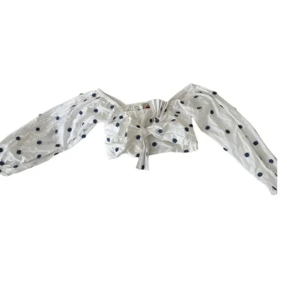 Farm Rio Blouse - Never Worn - Picture 3 of 4